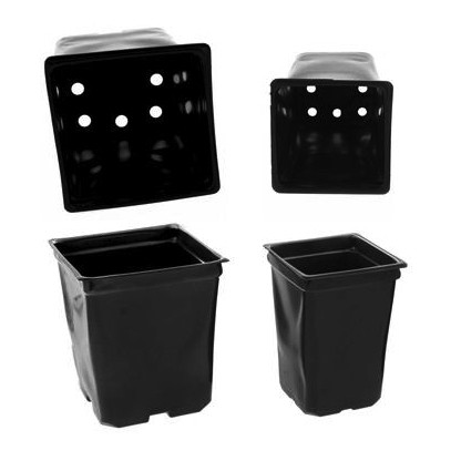 Formsprutade fyrkantskrukor svart 7,5cm, 1120st/ kartong